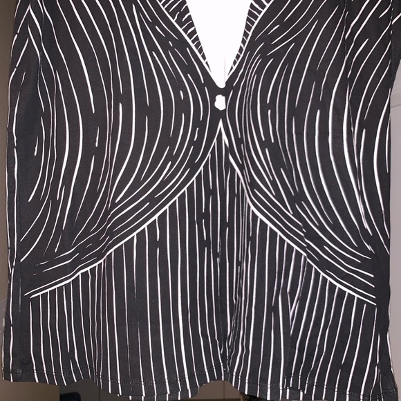 ✨Reduced NWT - DISNEY NIGHTMARE BEFORE CHRISTMAS hooded - 3 left!! - Picture 5 of 8